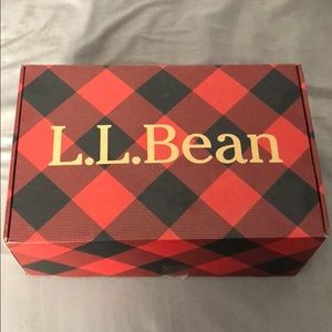 MOC women’s L.L.Bean slippers